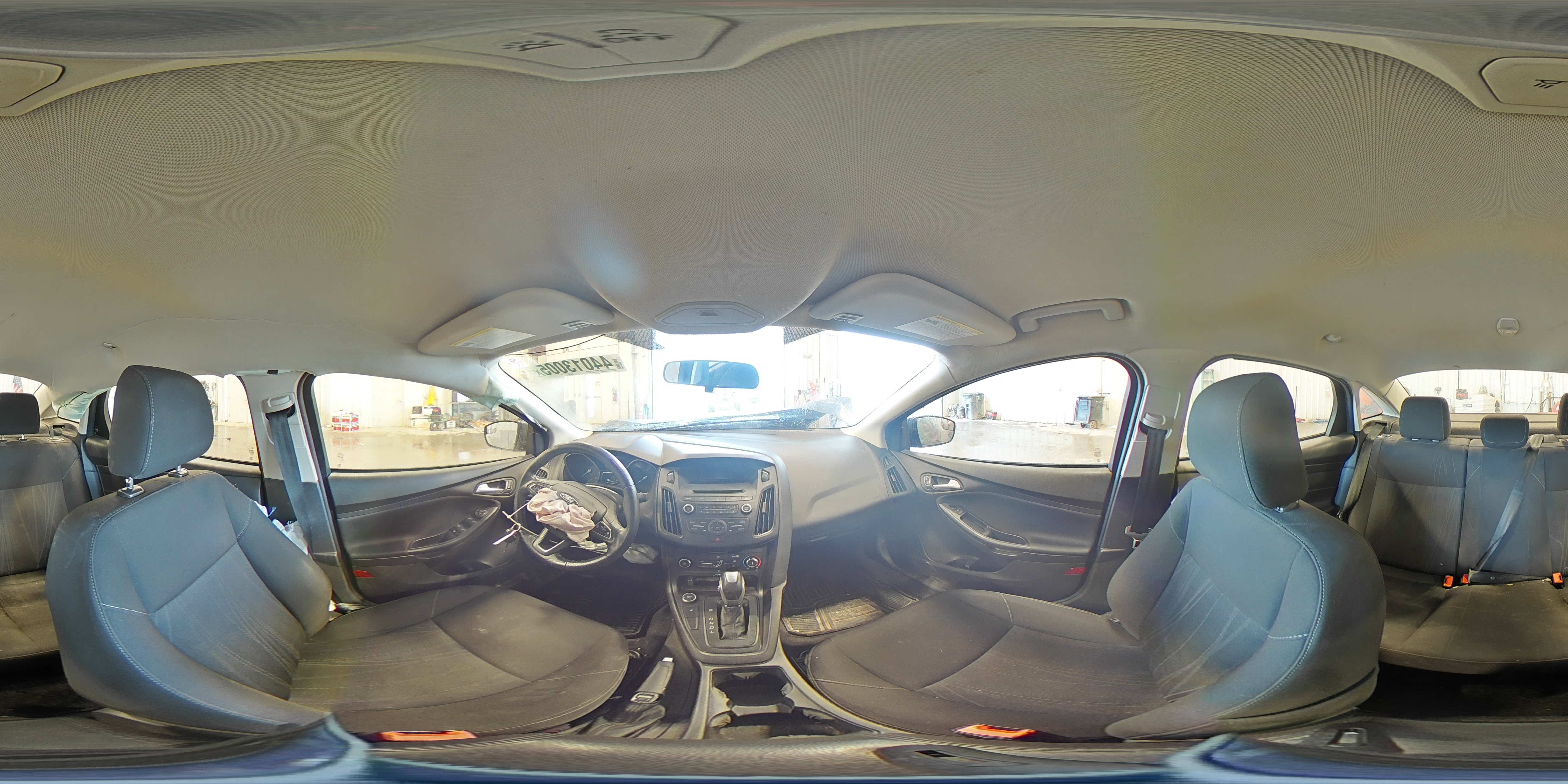 2015 Ford Focus - Image 14