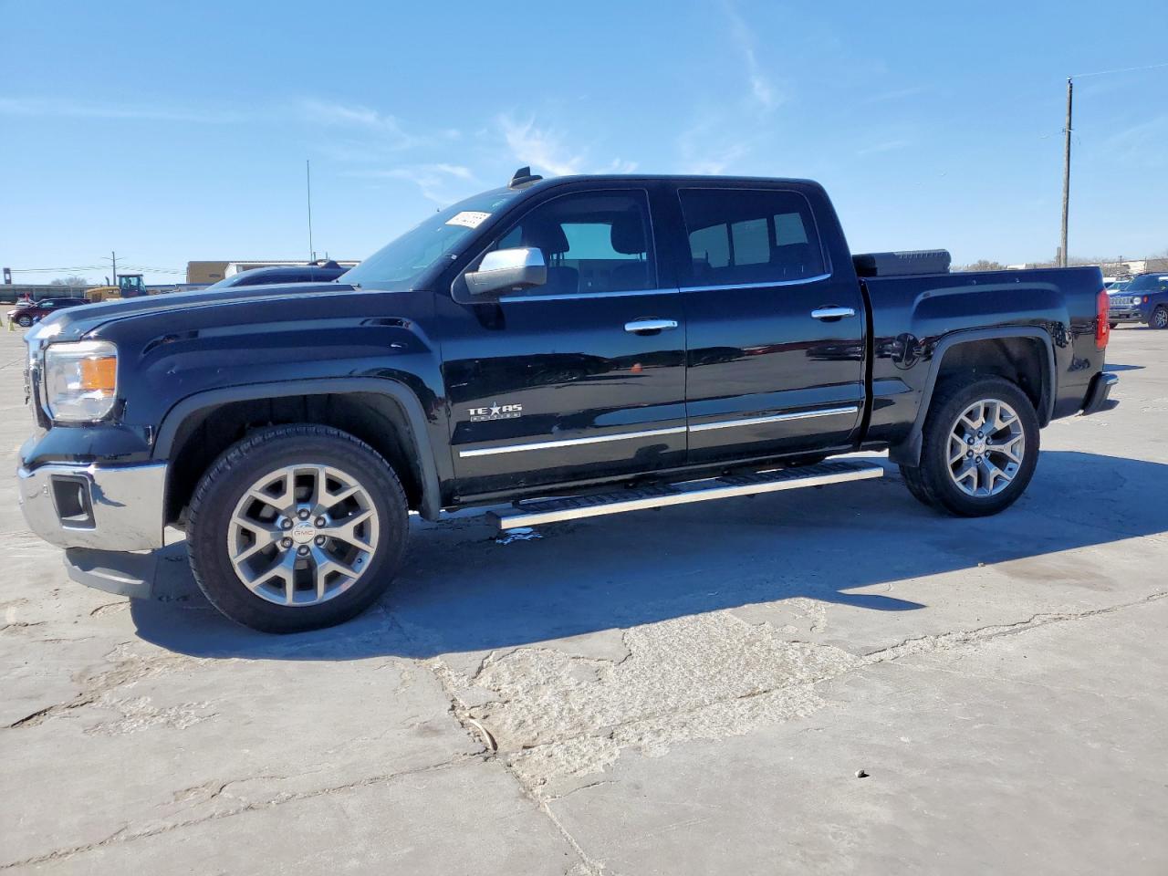 2015 GMC Sierra - Image 1