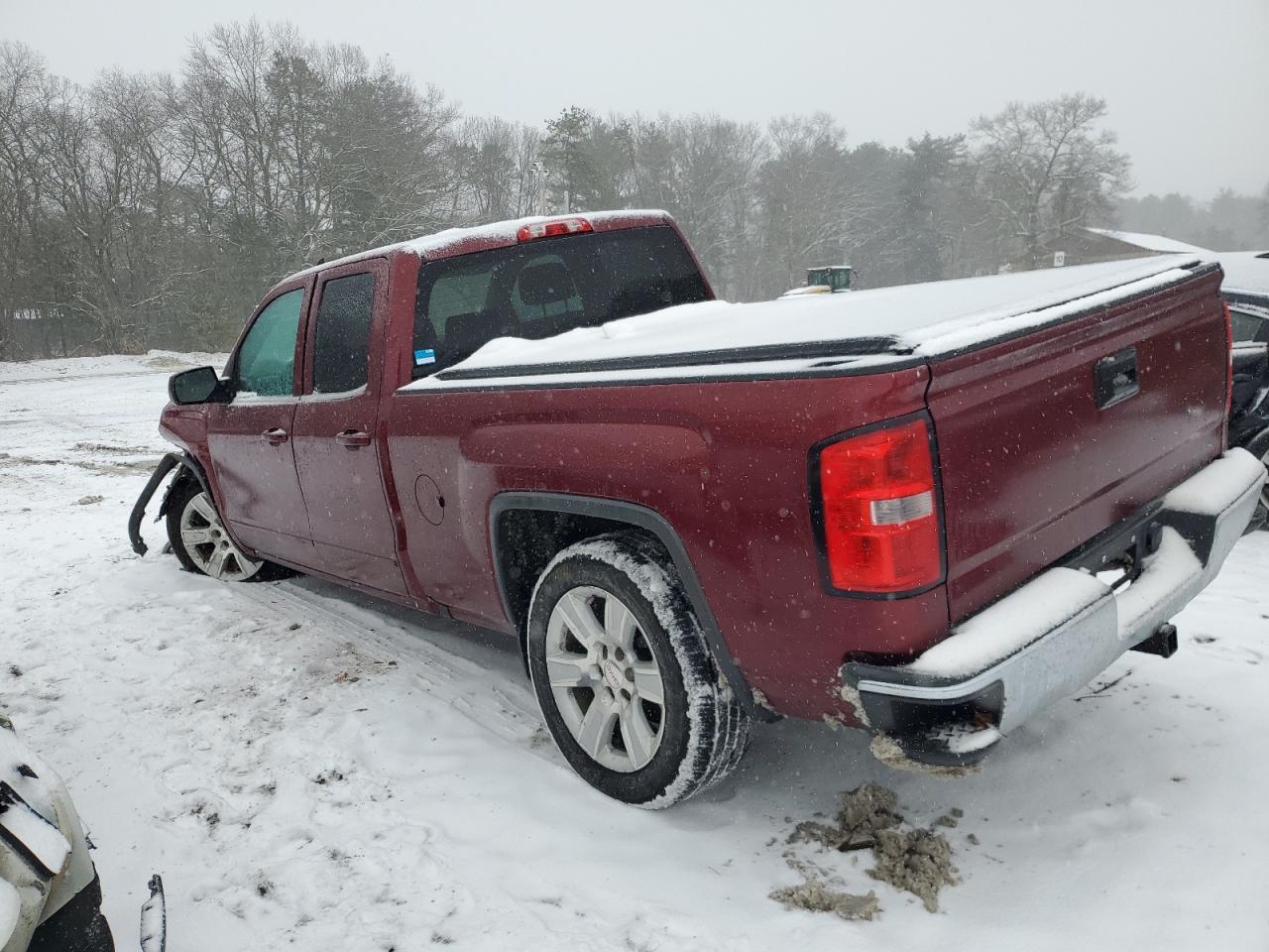 2016 GMC Sierra - Image 2