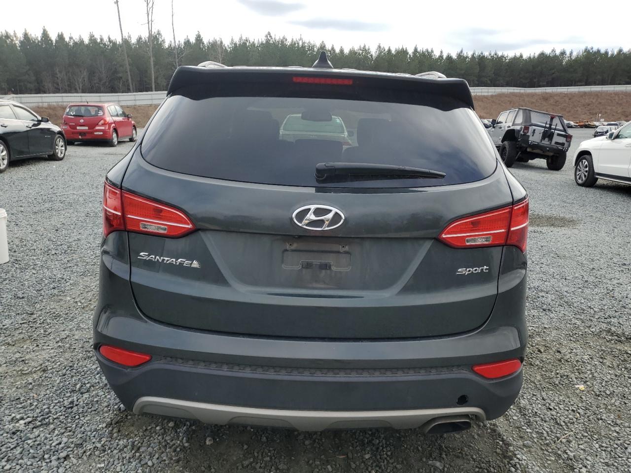 2013 Hyundai Santa Fe - Image 6