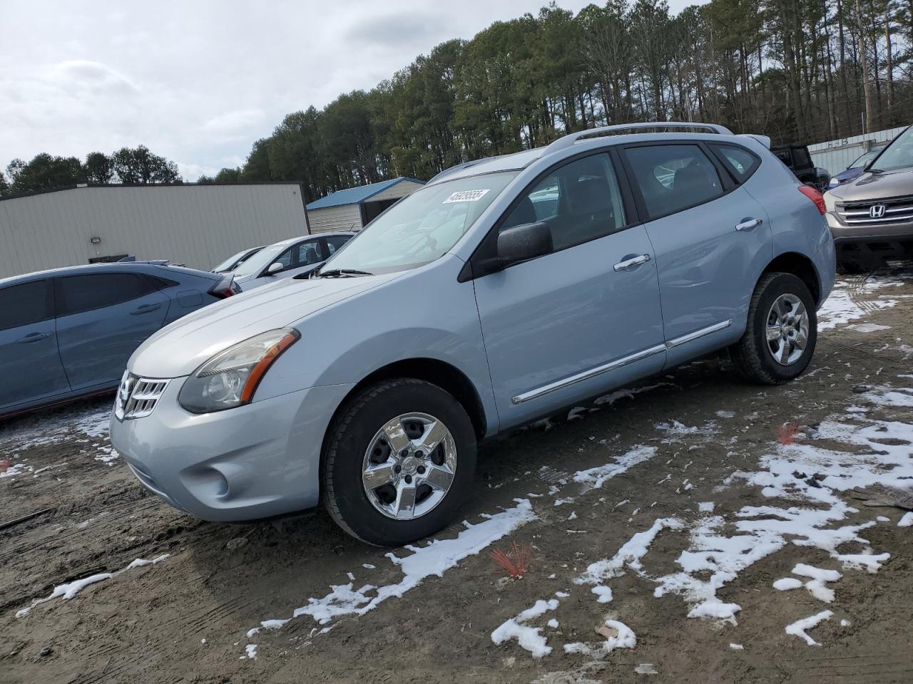 2015 Nissan Rogue - Image 1