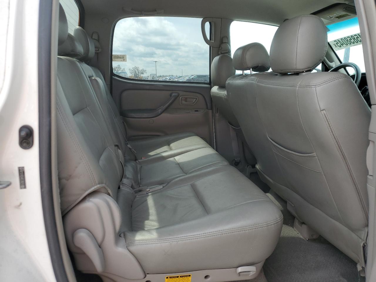 2006 Toyota Tundra - Image 10