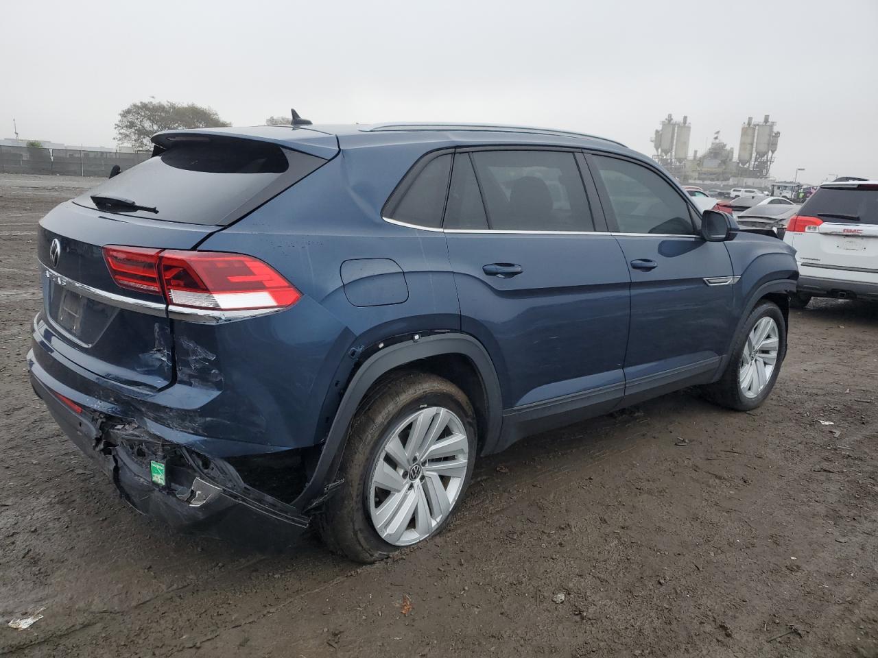 2021 Volkswagen Atlas - Image 3