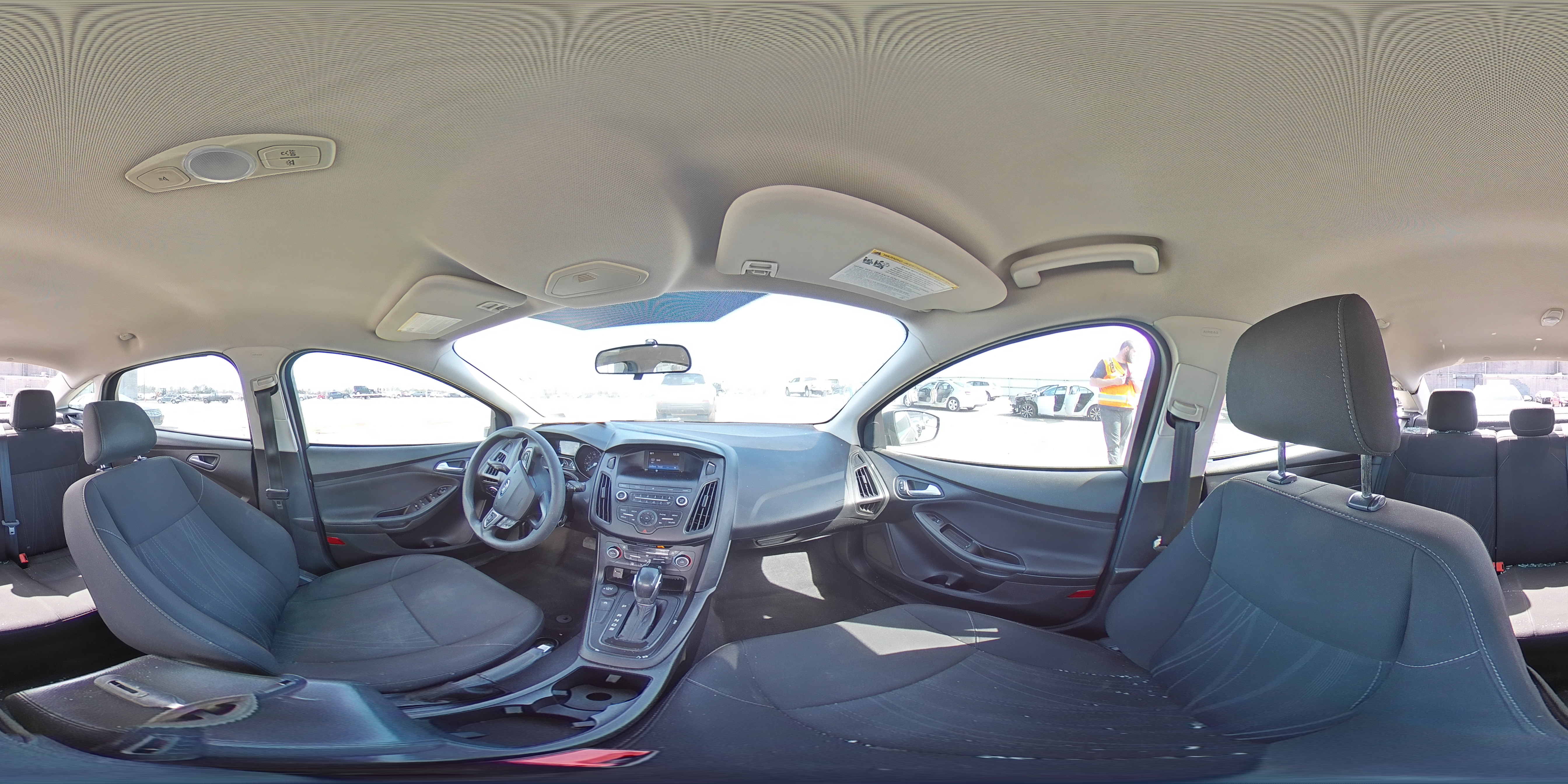 2018 Ford Focus - Image 12