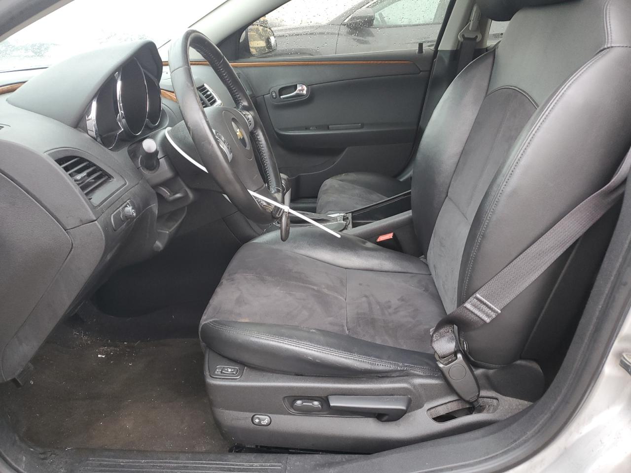 2011 Chevrolet Malibu - Image 7