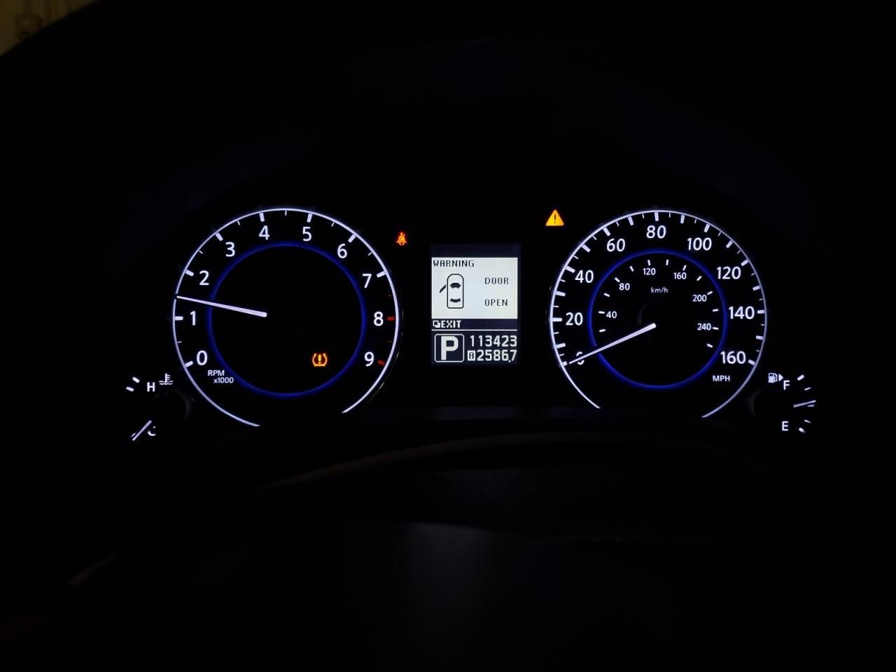2012 Infiniti G - Image 9