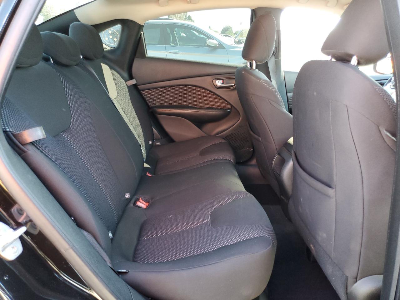 2015 Dodge Dart - Image 10