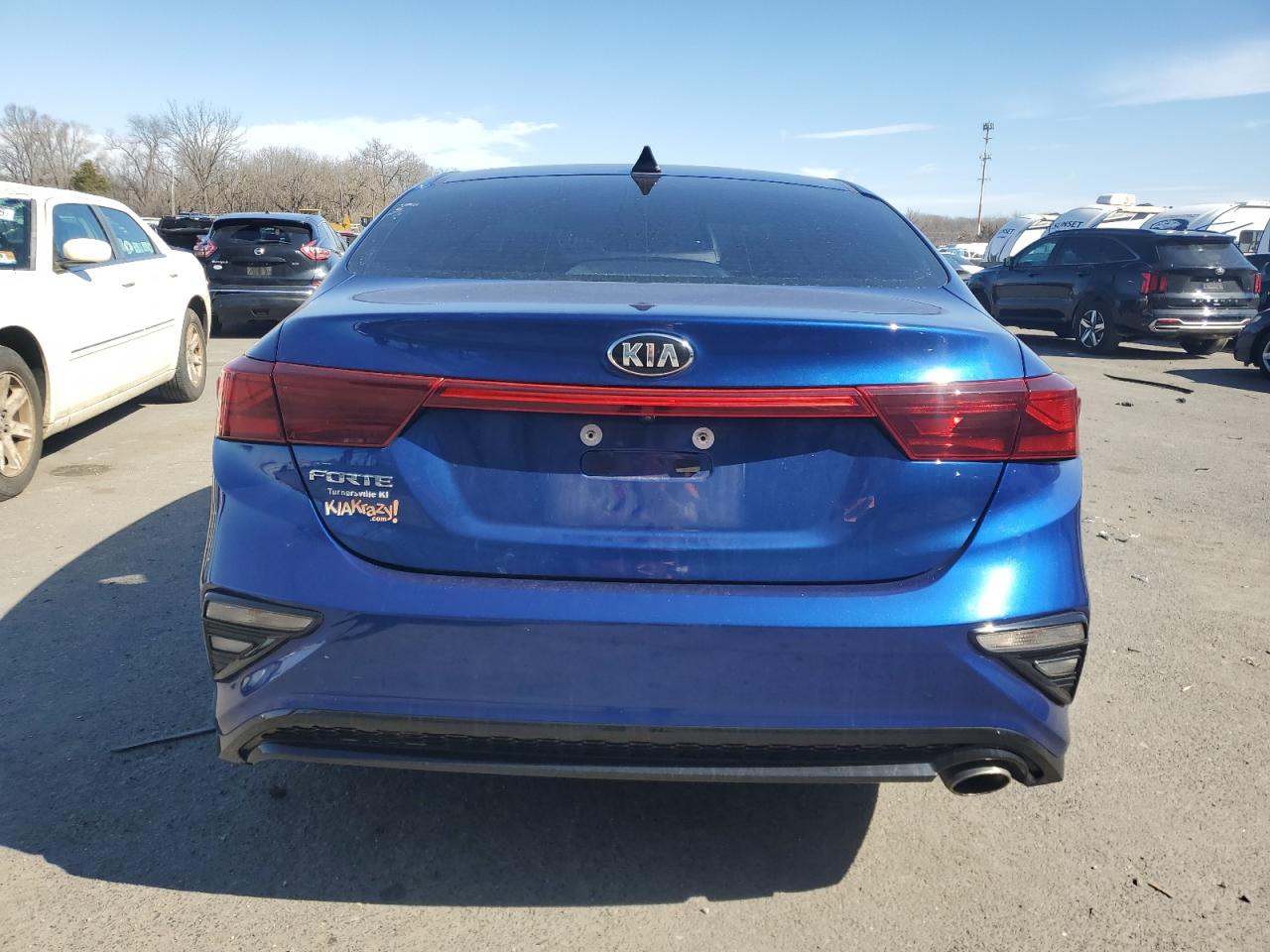 2019 Kia Forte - Image 6