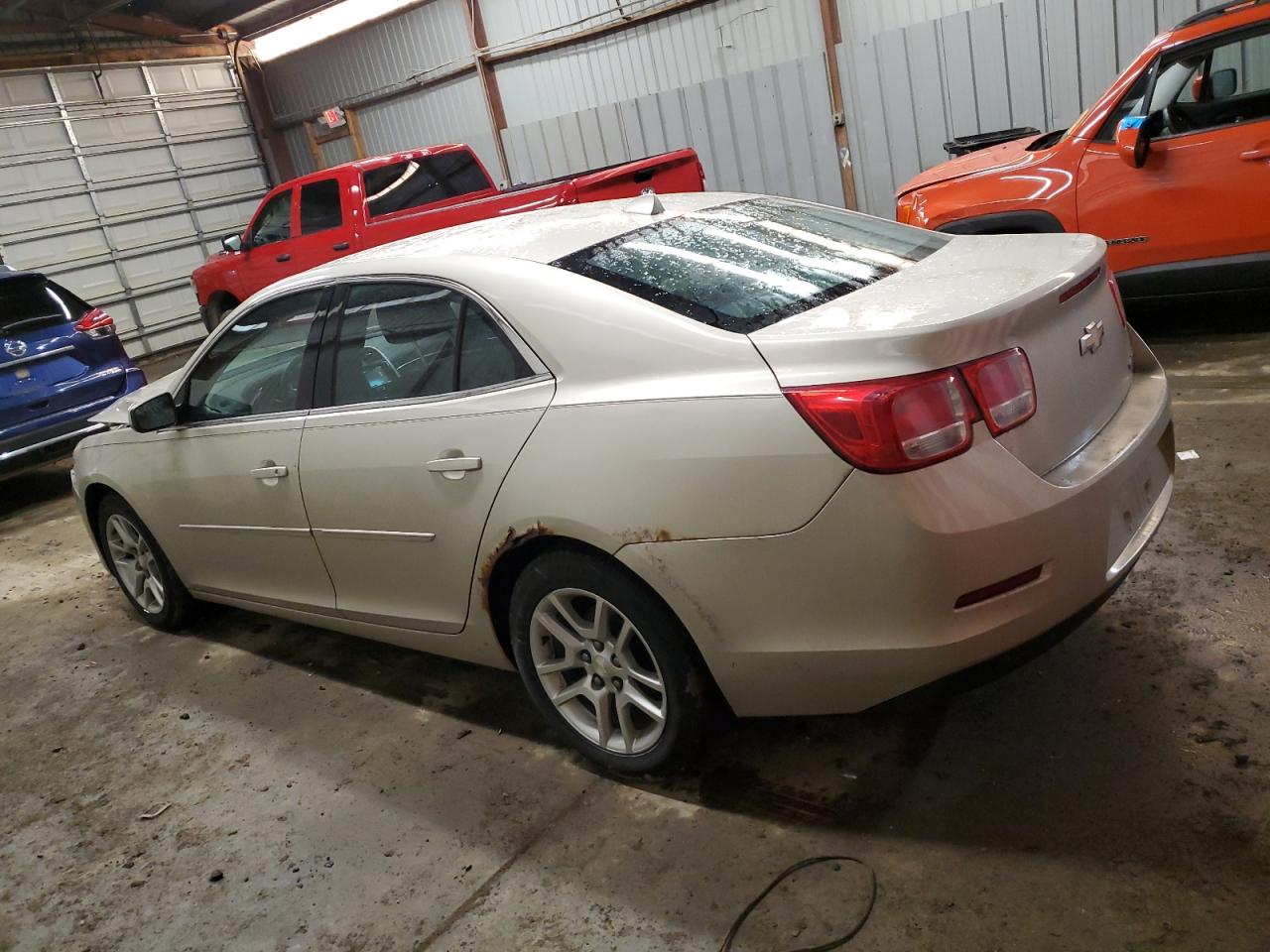 2014 Chevrolet Malibu - Image 2