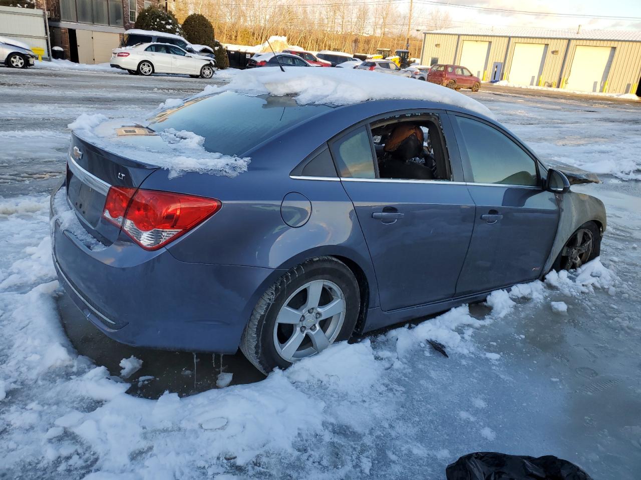 2013 Chevrolet Cruze - Image 3