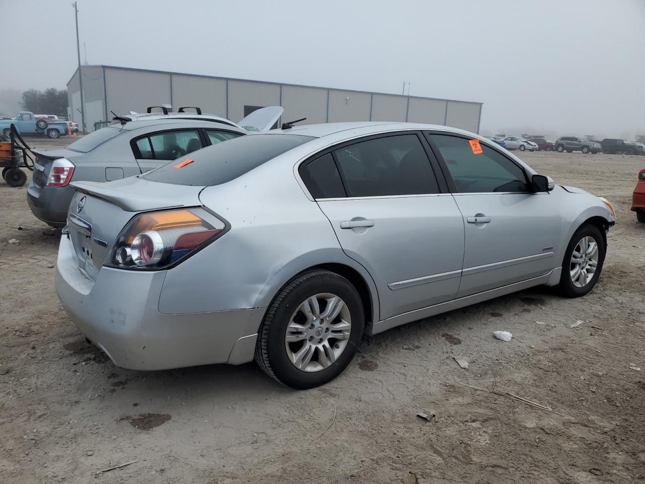 2011 Nissan Altima - Image 3