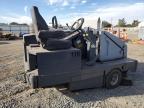 2000 Other Heavy Equipment Sweeper იყიდება San Diego-ში, CA - Front End