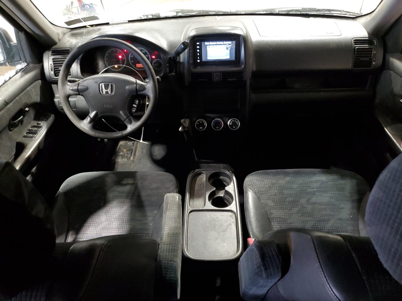 2004 Honda CR-V - Image 8