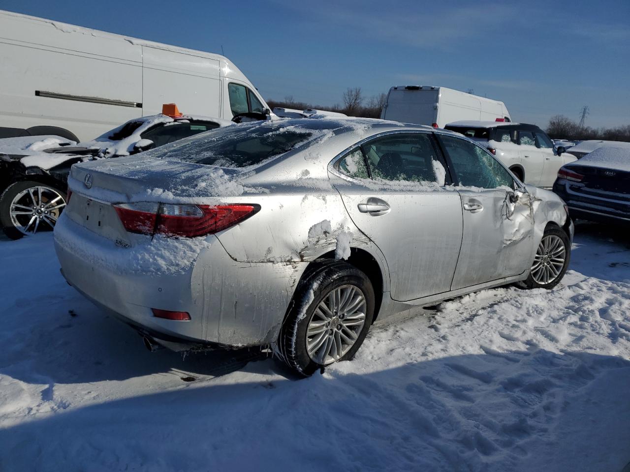 2014 Lexus ES - Image 3