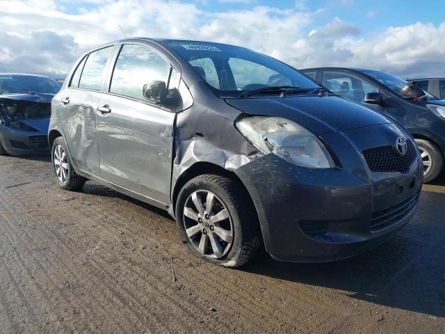 2008 TOYOTA YARIS TR