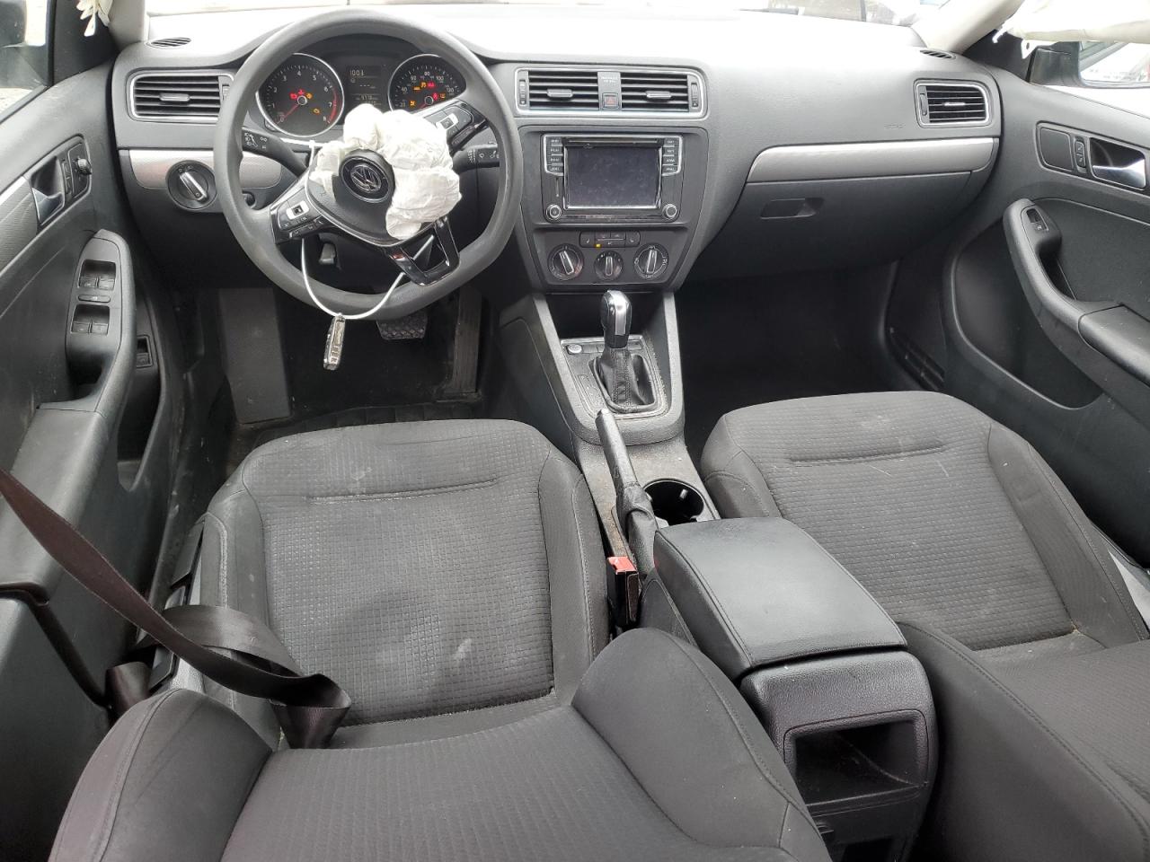 2016 Volkswagen Jetta - Image 8