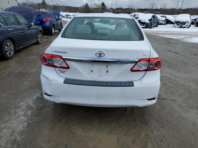 Седаны TOYOTA COROLLA 2013 Белый