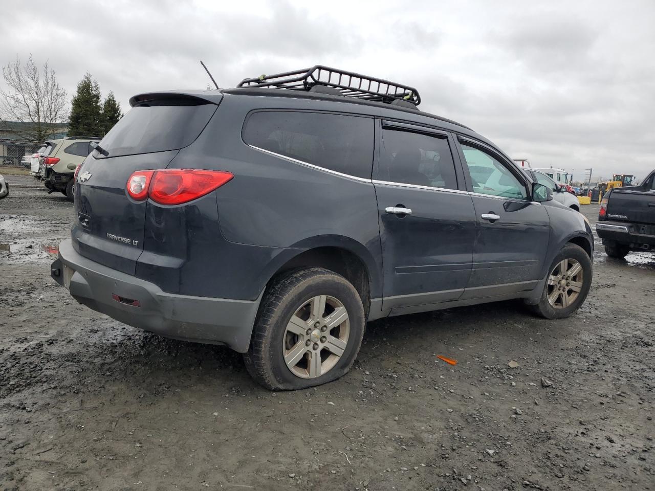 2012 Chevrolet Traverse - Image 3