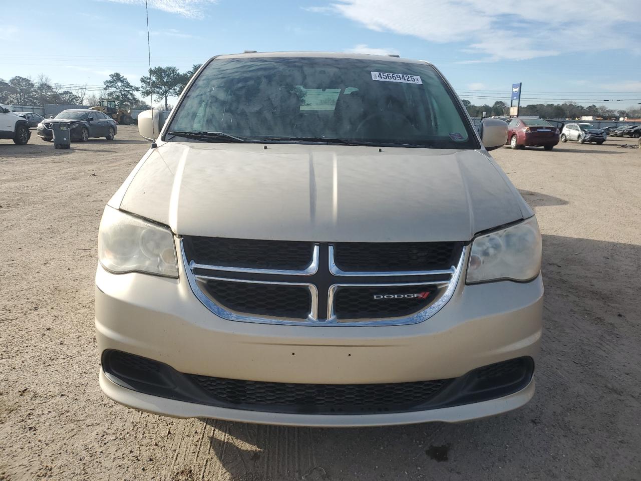 2014 Dodge Caravan - Image 5