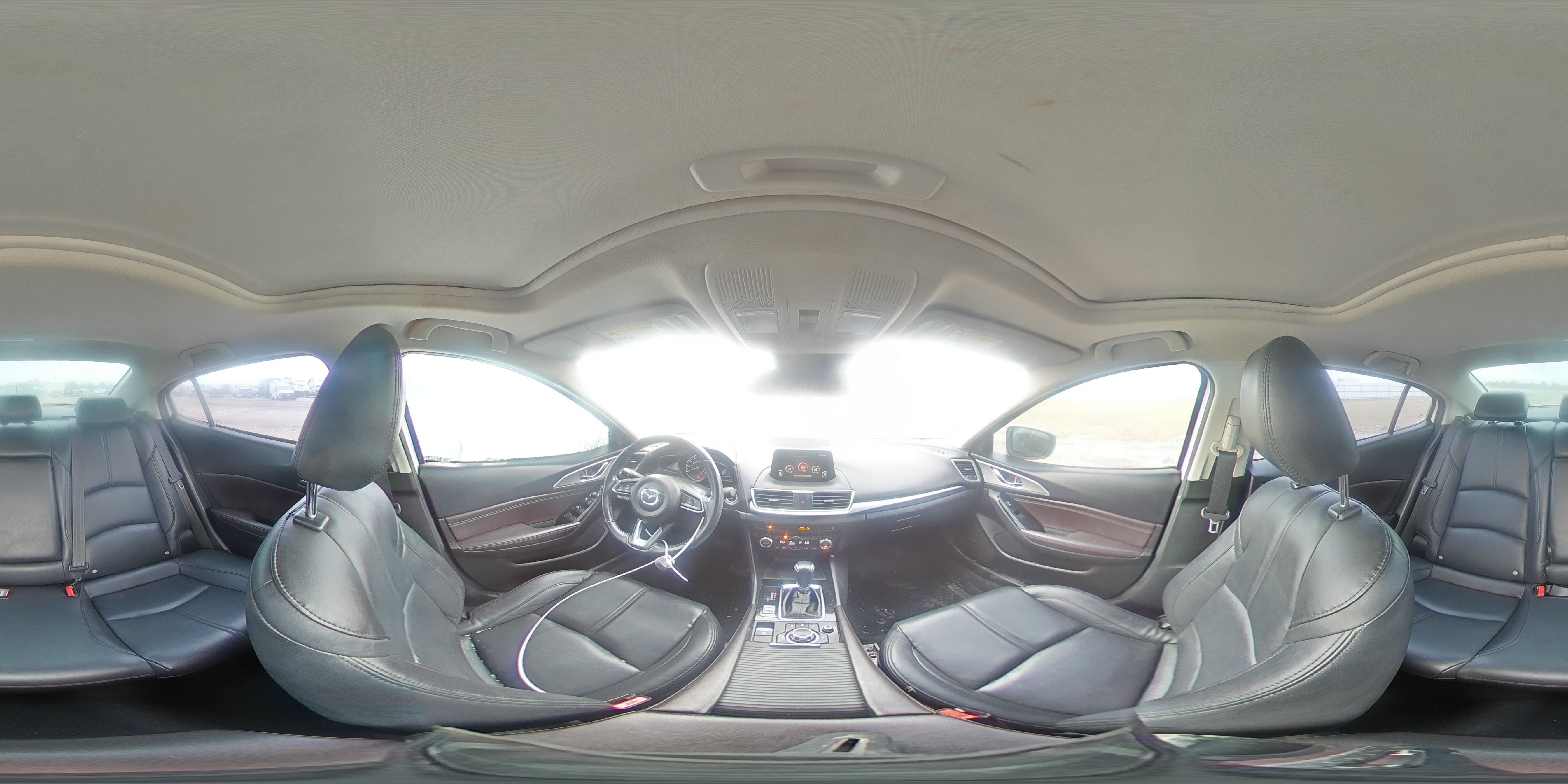2018 Mazda 3 - Image 13