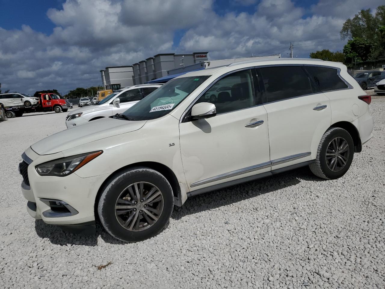 2017 Infiniti QX60 - Image 1