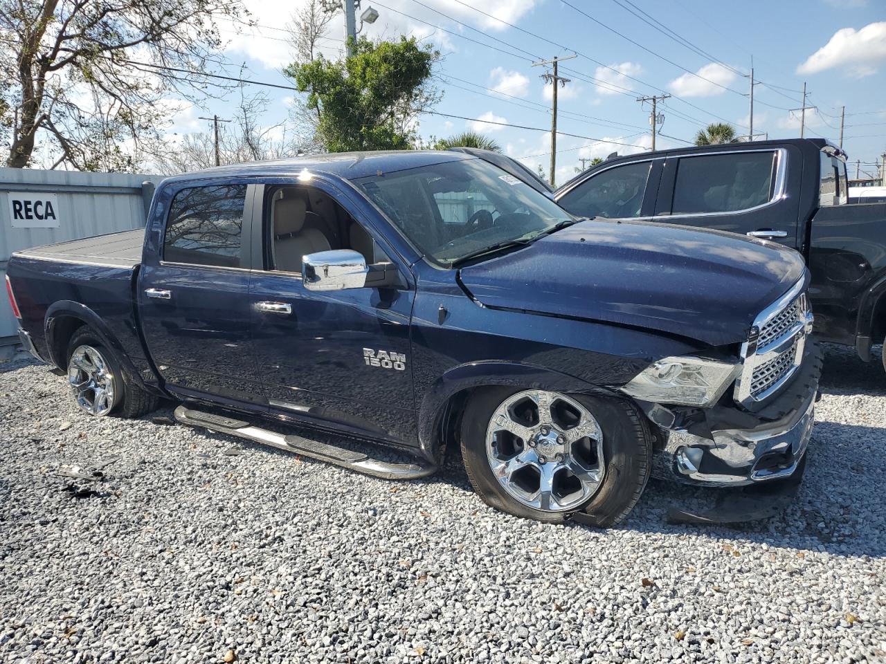 2015 RAM 1500 - Image 4
