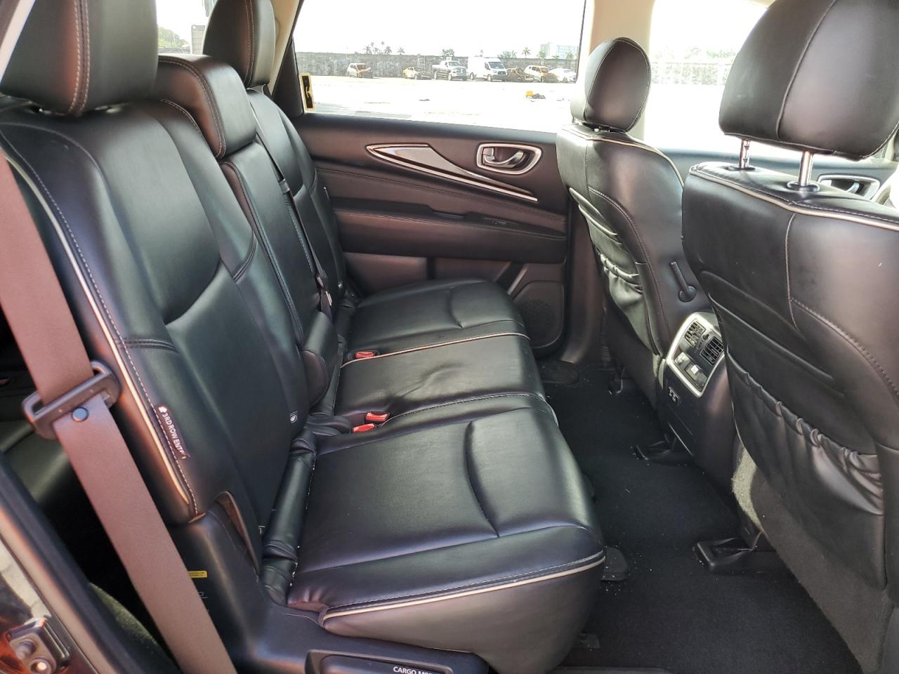 2020 Infiniti QX60 - Image 11