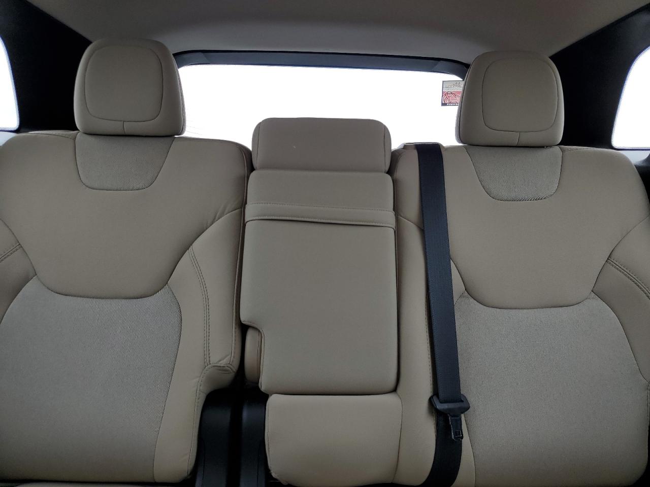 2016 Jeep Grand Cherokee - Image 10