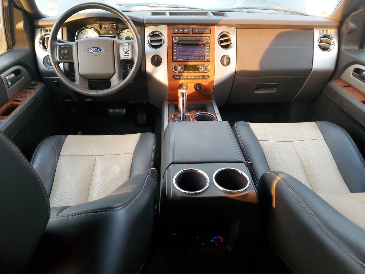 2008 Ford Expedition - Image 8