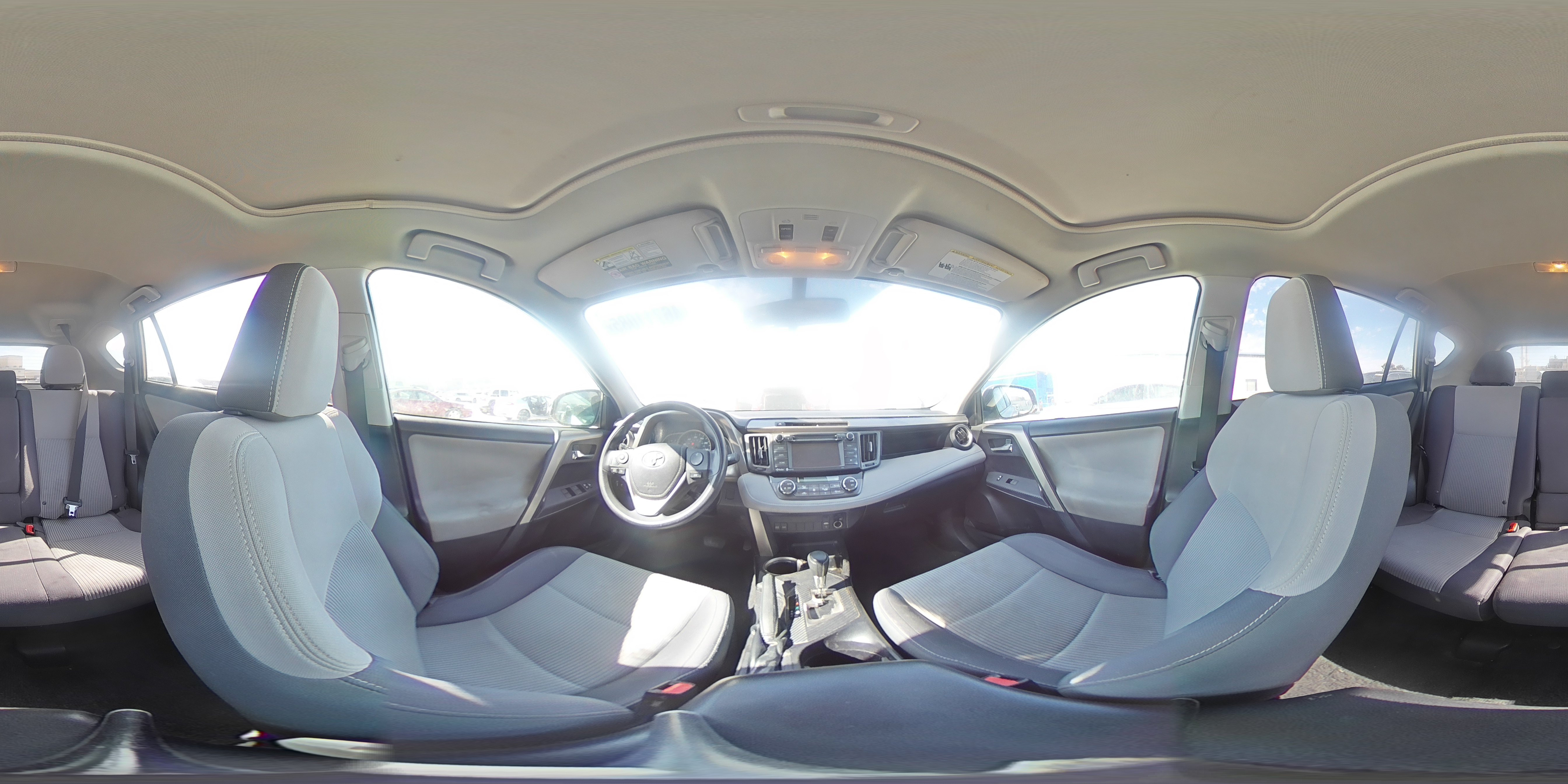 2014 Toyota RAV 4 - Image 14