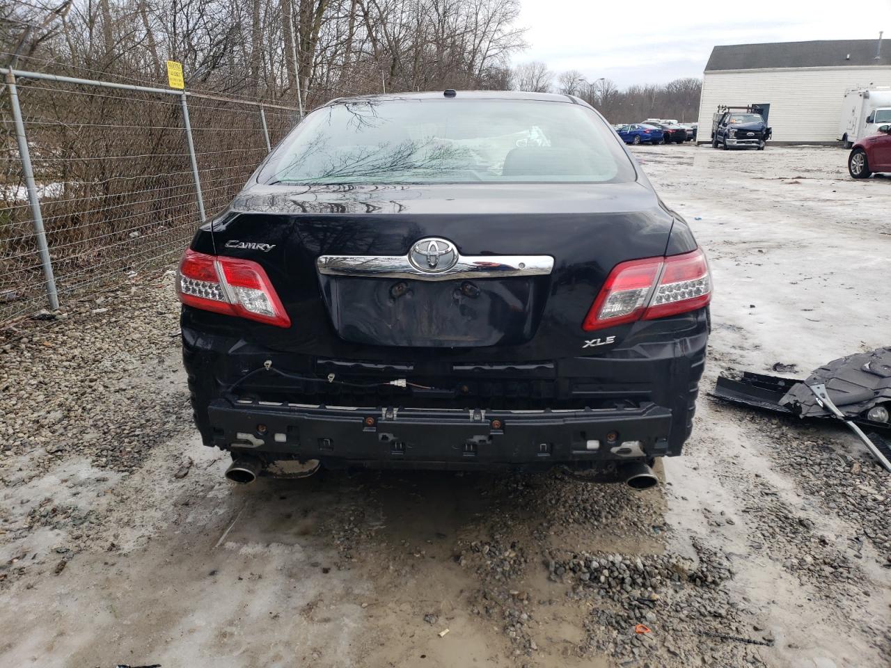 2011 Toyota Camry - Image 6