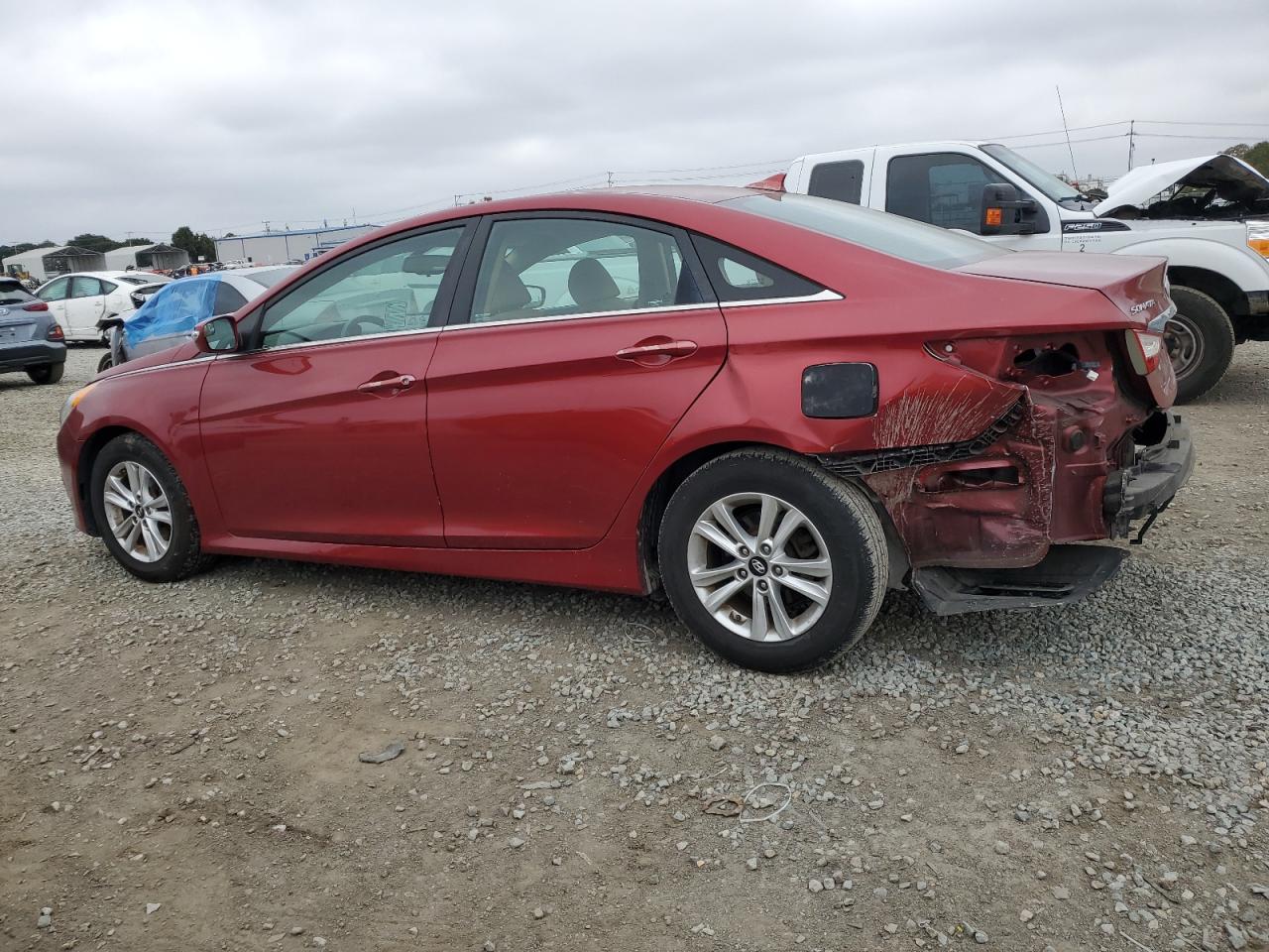 2014 Hyundai Sonata - Image 2
