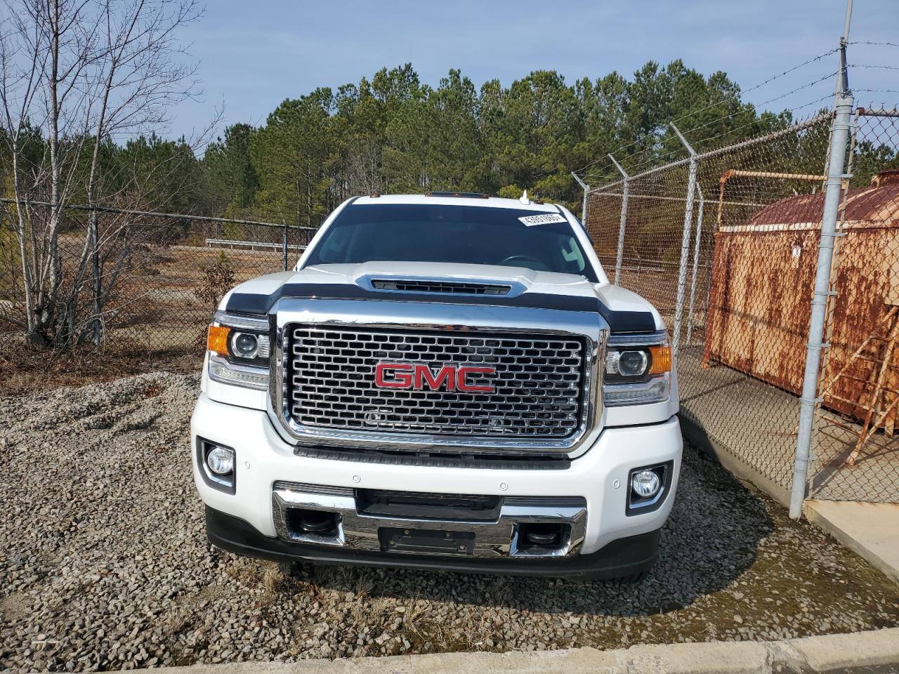 2017 GMC Sierra - Image 5