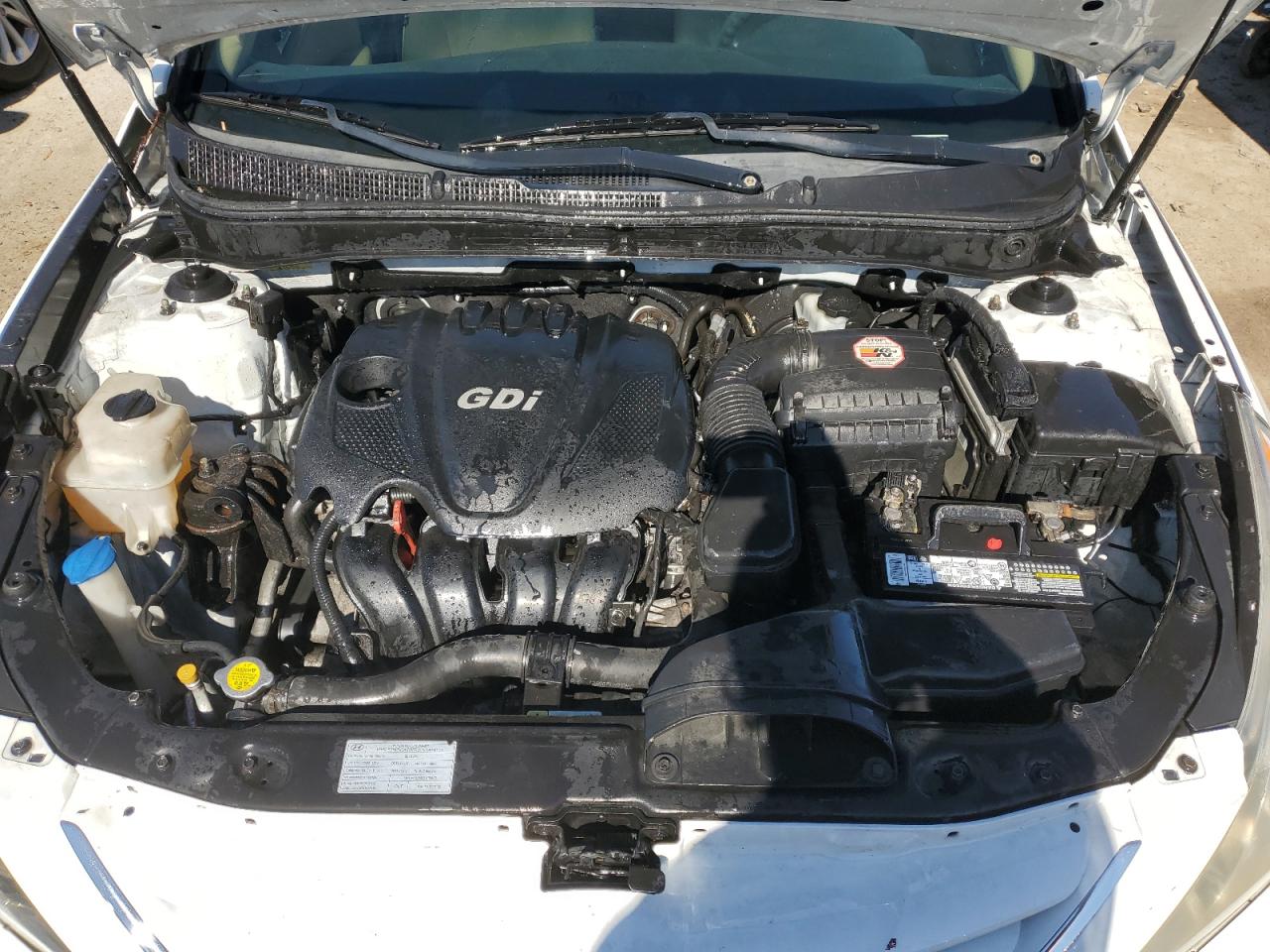2013 Hyundai Sonata - Image 11