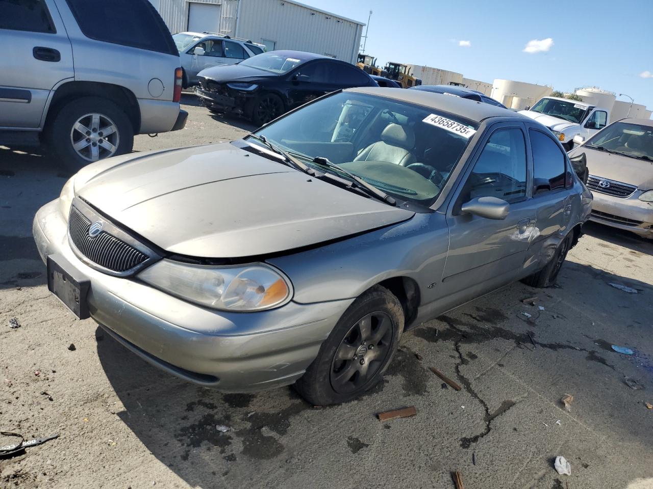 1999 Mercury Mystique Ls იყიდება Martinez-ში, CA - Side