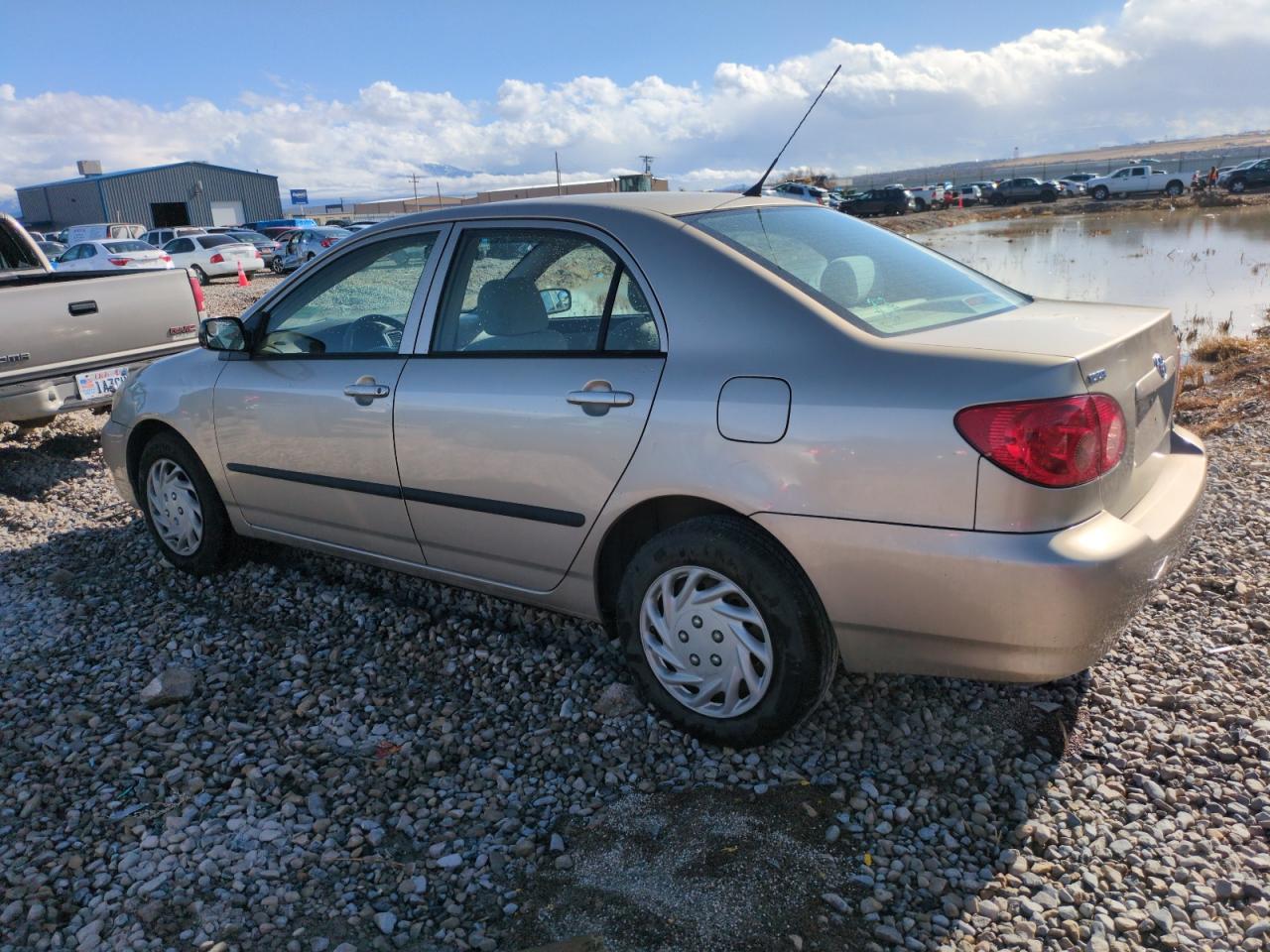 2005 Toyota Corolla - Image 2