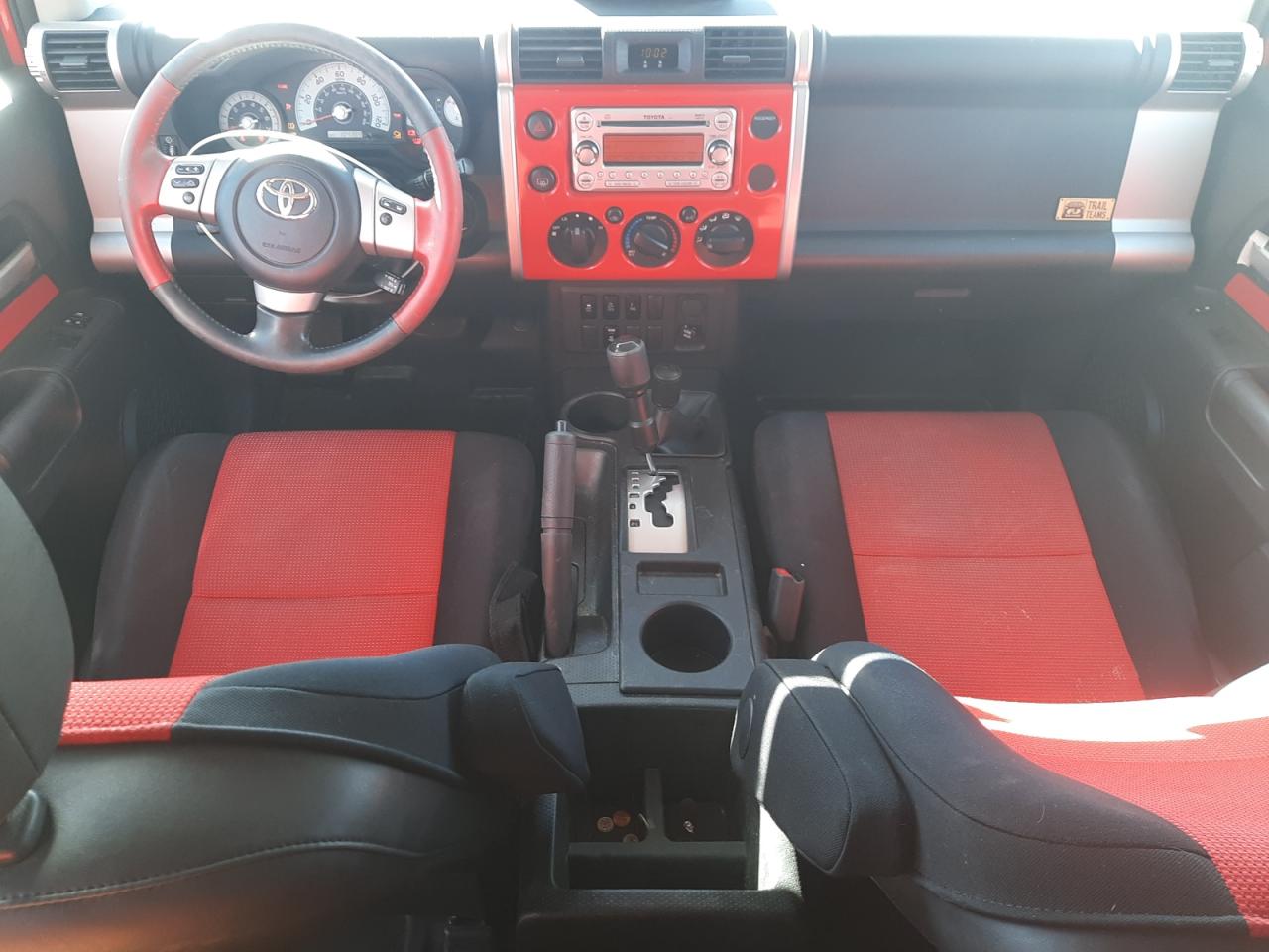 2012 Toyota FJ Cruiser - Image 8