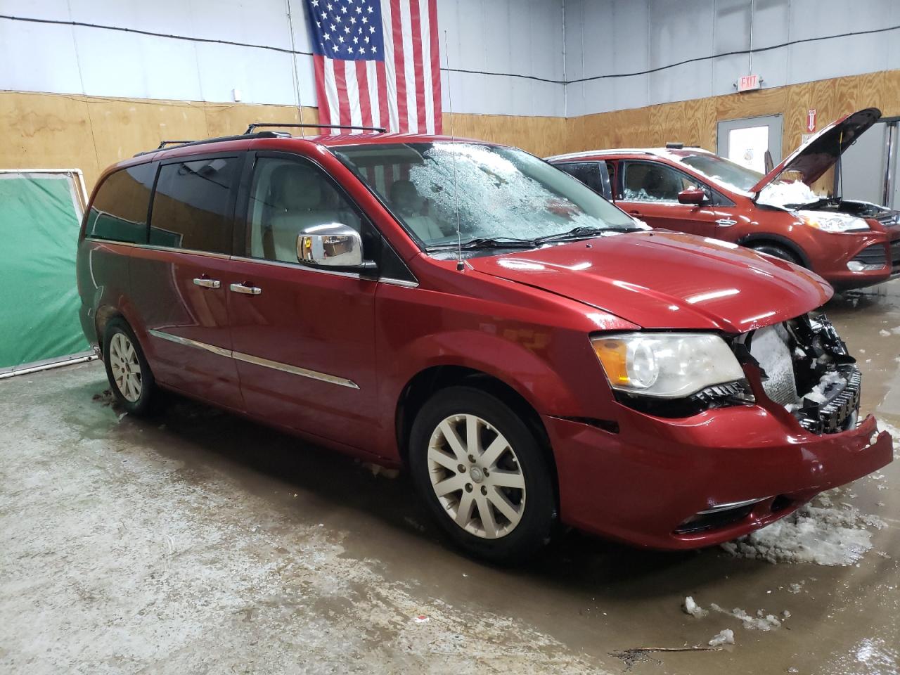 2012 Chrysler Town & Country - Image 4