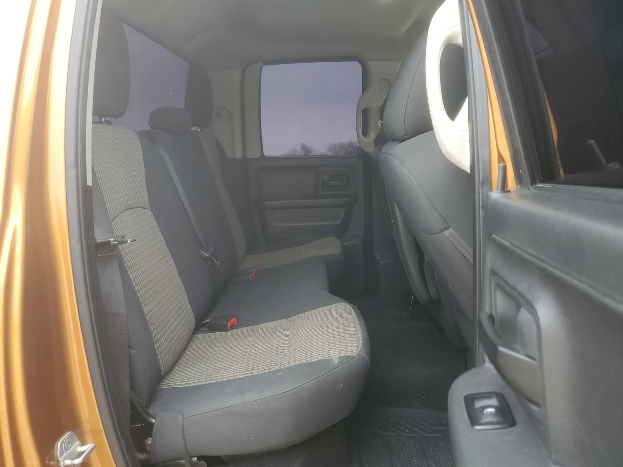 2012 Dodge RAM - Image 10