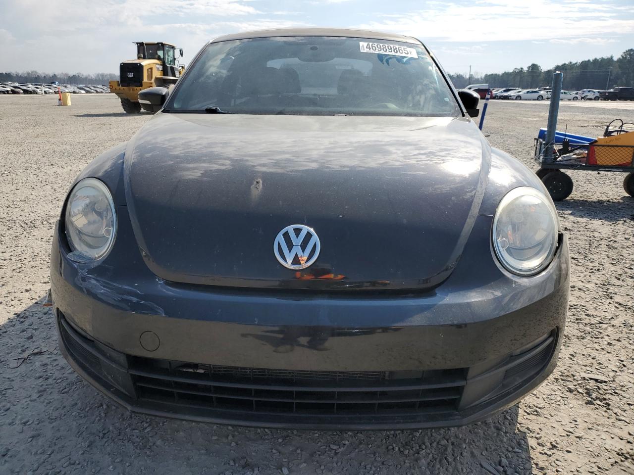 2013 Volkswagen Beetle - Image 5