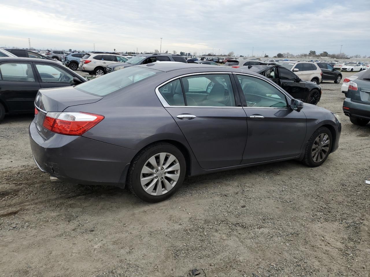 2015 Honda Accord - Image 3
