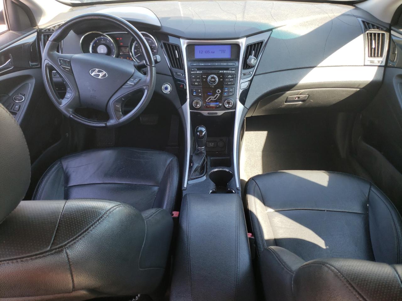 2011 Hyundai Sonata - Image 8