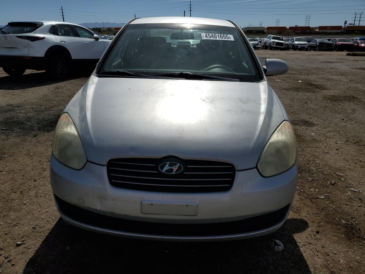 2009 Hyundai Accent - Image 5