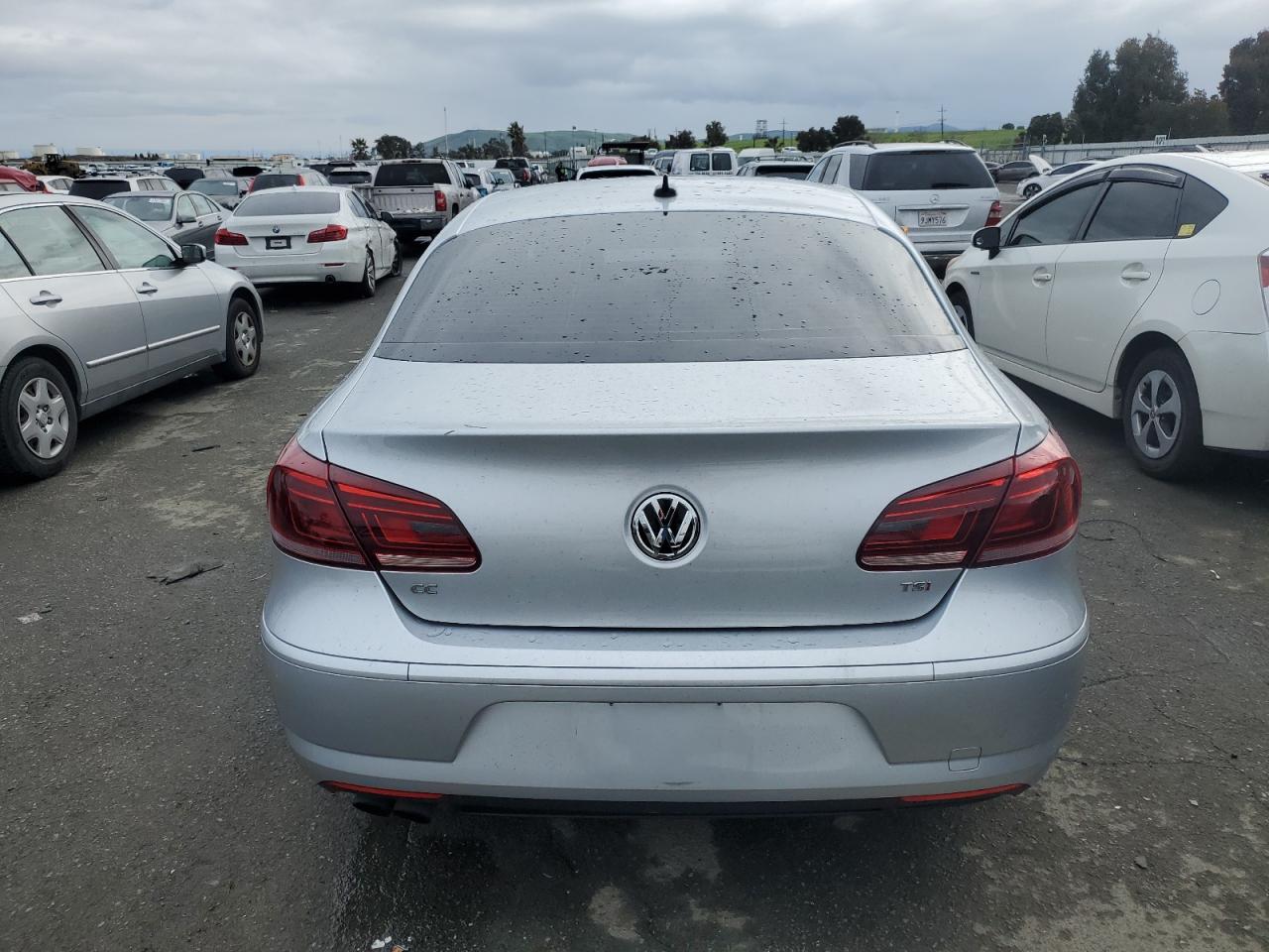 2017 Volkswagen Passat CC - Image 6