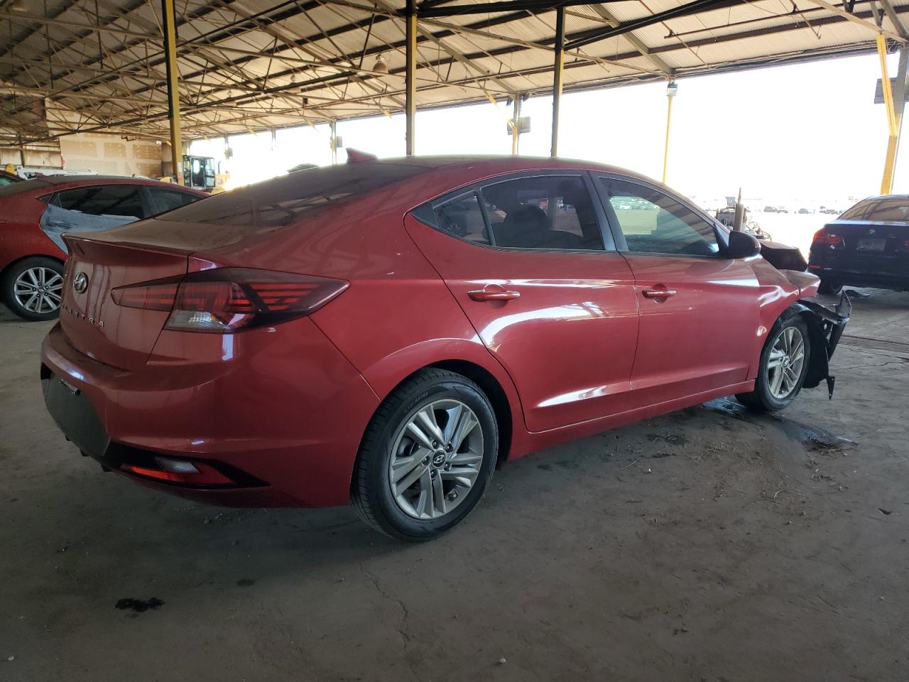 2019 Hyundai Elantra - Image 3