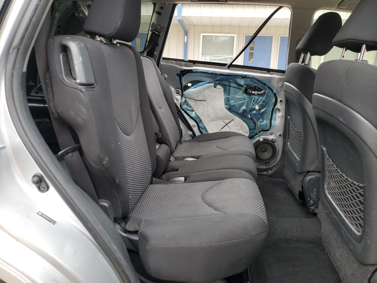2012 Toyota RAV 4 - Image 11