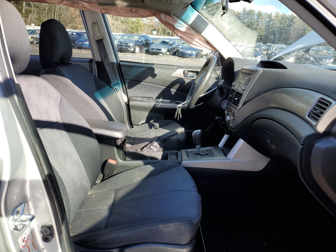 2010 Subaru Forester - Image 7