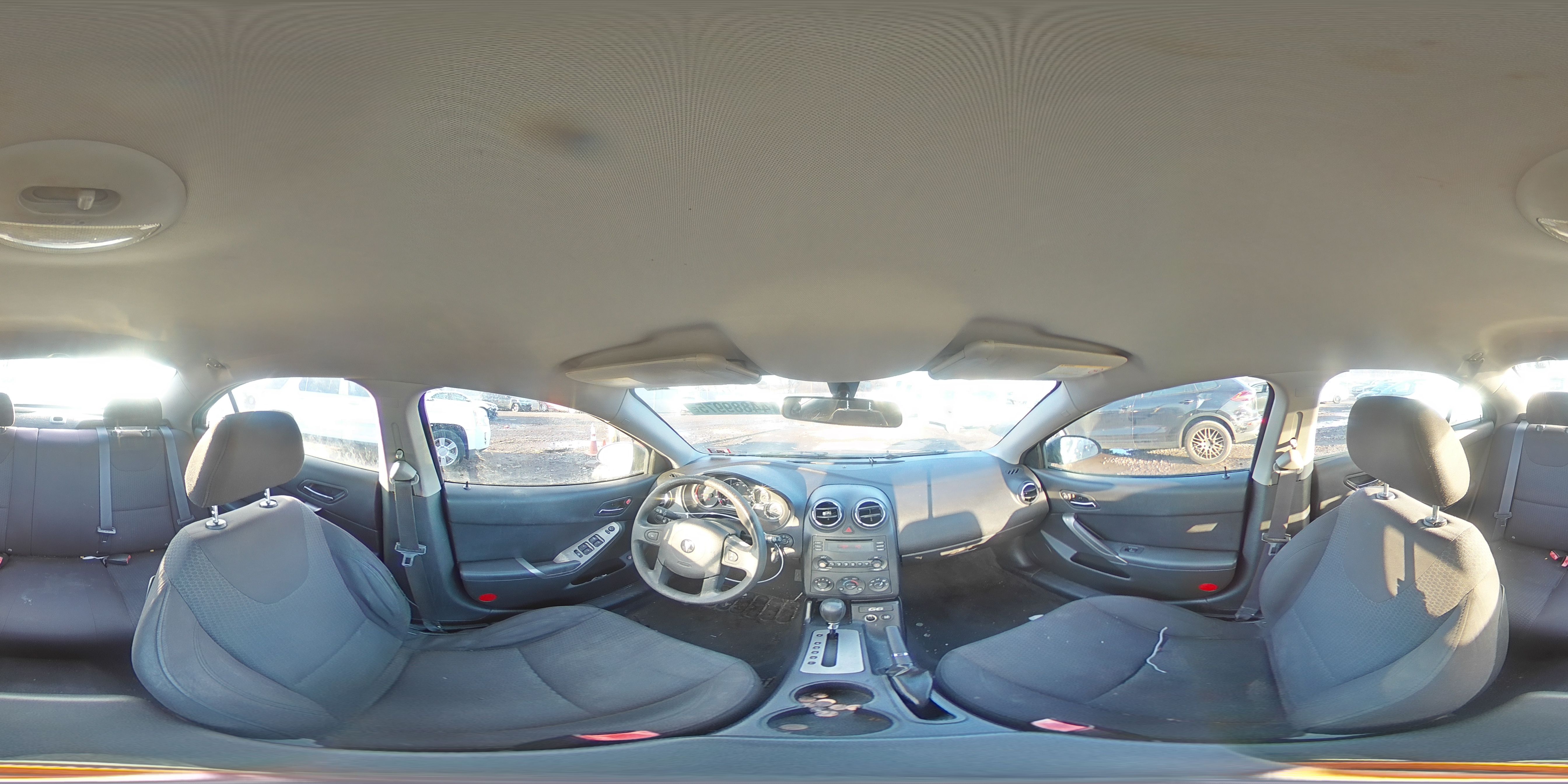 2005 Pontiac G6 - Image 12