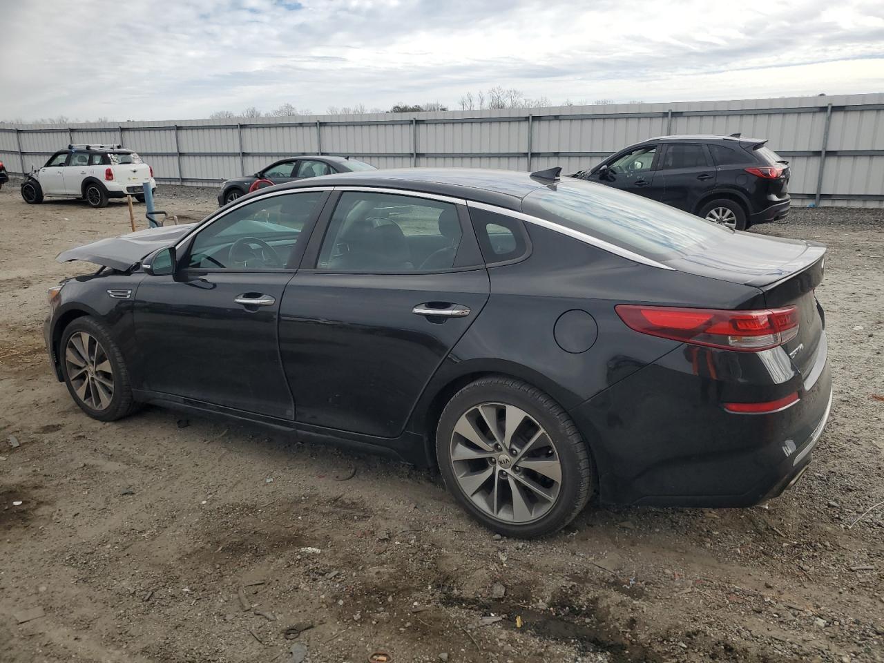 2019 Kia Optima - Image 2