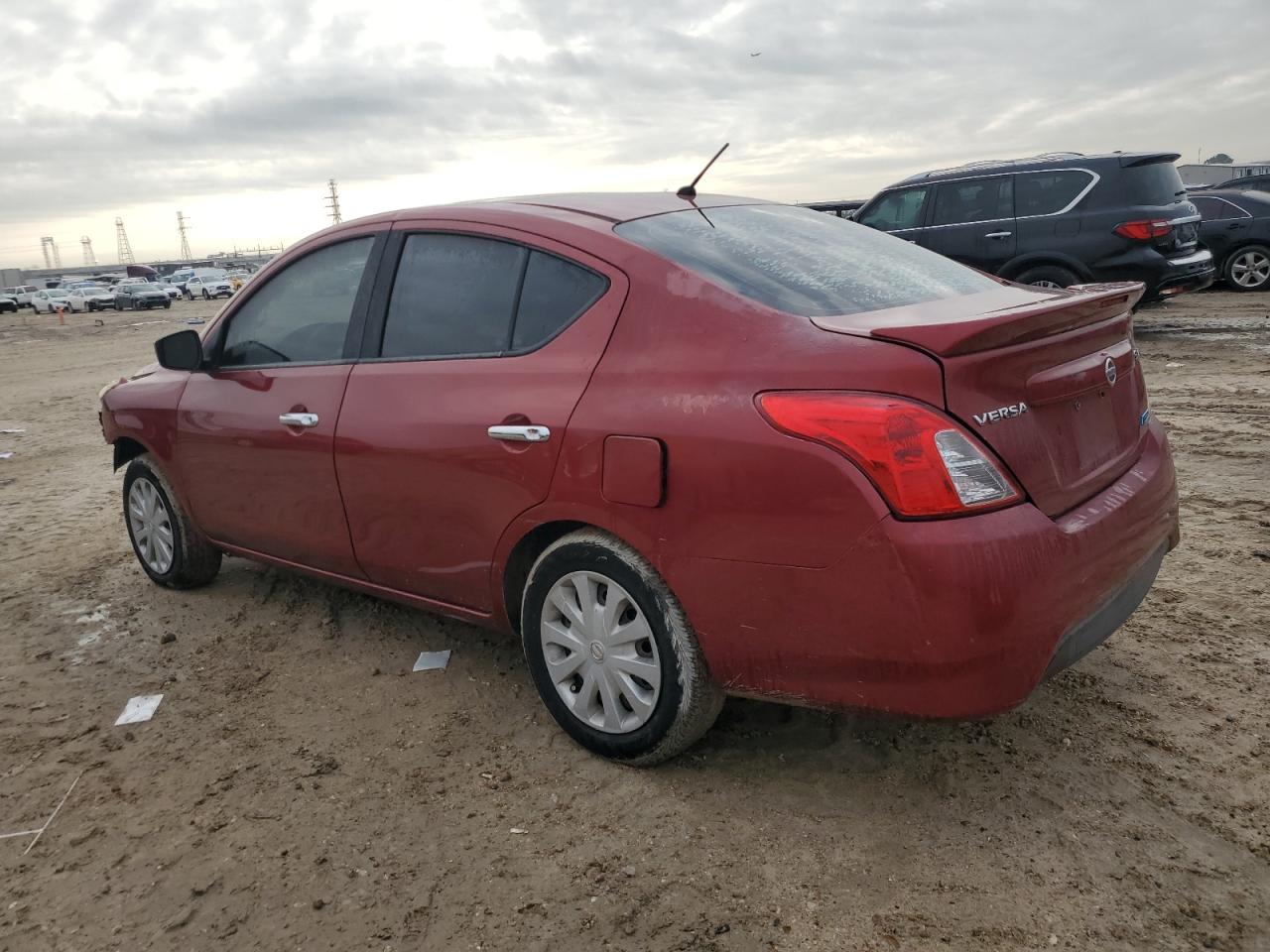 2016 Nissan Versa - Image 2